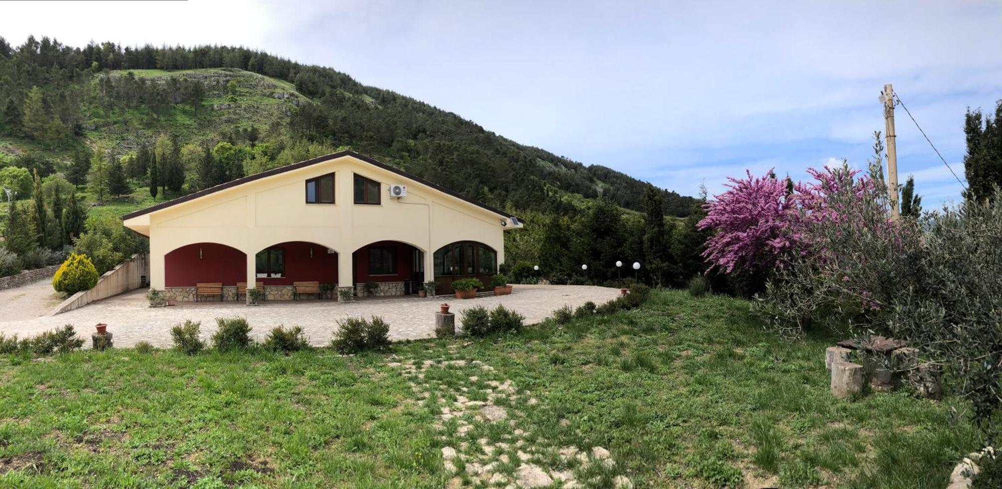 Agriturismo Serra Moneta Santo Stefano Quisquina Ngoại thất bức ảnh