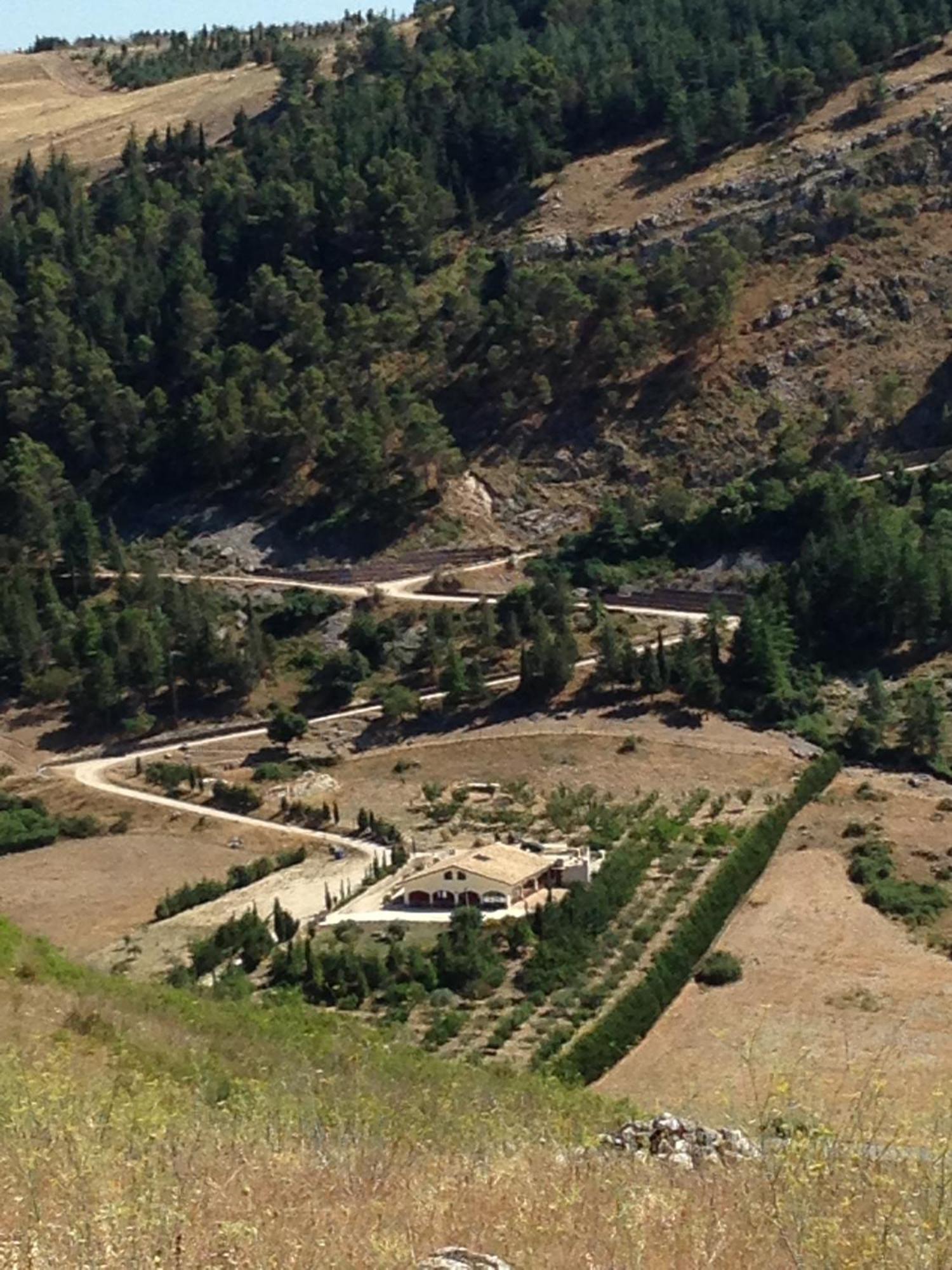 Agriturismo Serra Moneta Santo Stefano Quisquina Ngoại thất bức ảnh