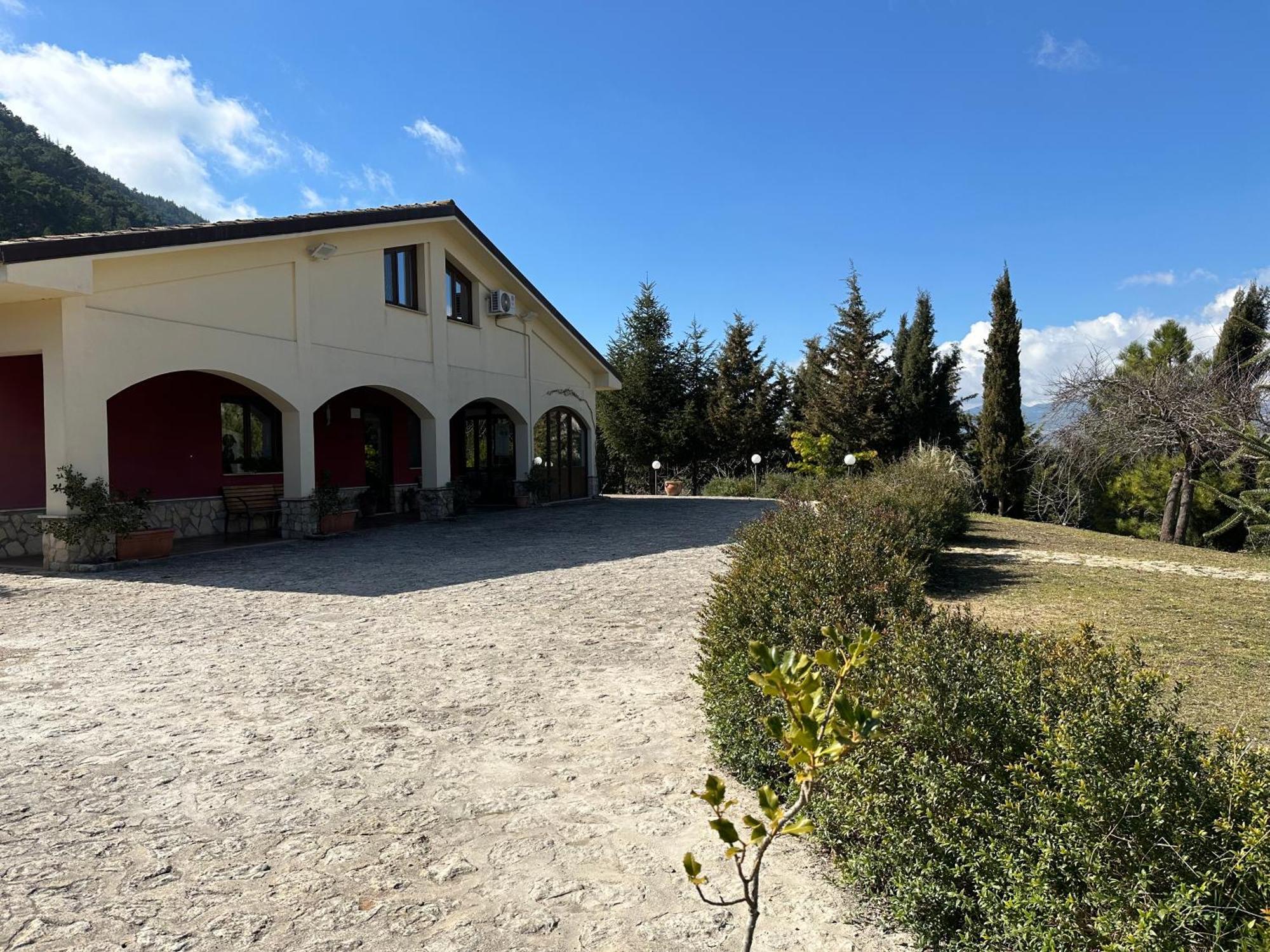 Agriturismo Serra Moneta Santo Stefano Quisquina Ngoại thất bức ảnh